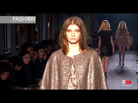 MAURIZIO PECORARO Women's Fall 2011 Milan - Fashion Channel