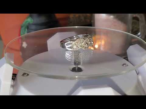 0.32 carat diamond ring. 925 silver. certified