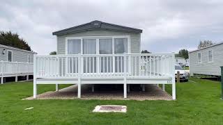 Marton Mere gold caravan tour! Lake mere view