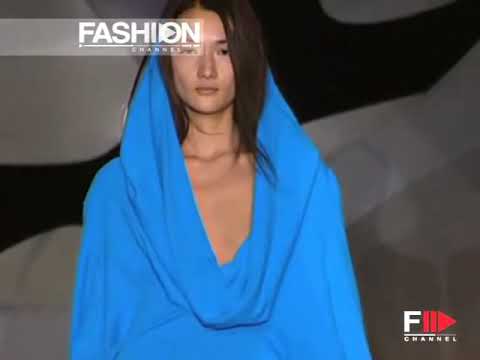 "Amaya Arzuaga" Autumn Winter 2003 2004 Milan 2 of 3 Pret a Porter Woman by FashionChannel