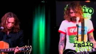 The Darkness - Everybody Have A Good Time (Studio Session at Radio 104.5)