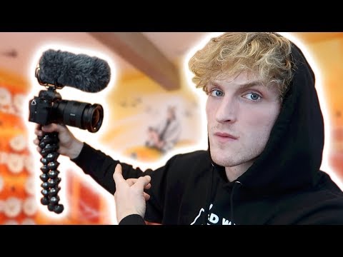 THE TRUTH ABOUT VLOGGING...