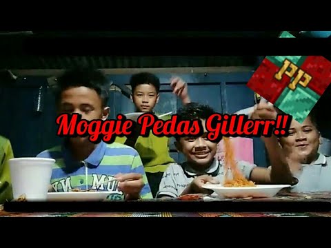 Budak2 Kulambai Berlumba Makan Moggie Pedas Giler!