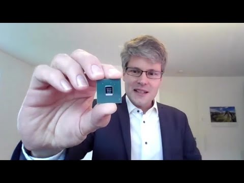 Produkte des Jahres 2022 - Preisübergabe an Yaskawa für den All-in-one-Chip 'Profichip Triton'