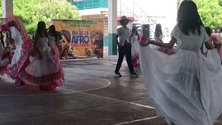 Canción la Diosa Coronada