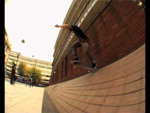 Eddie Belvedere: Theeve Trucks