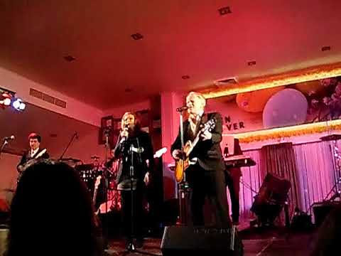 2 maart The Silhouets en  Gino fox & Heidi  6