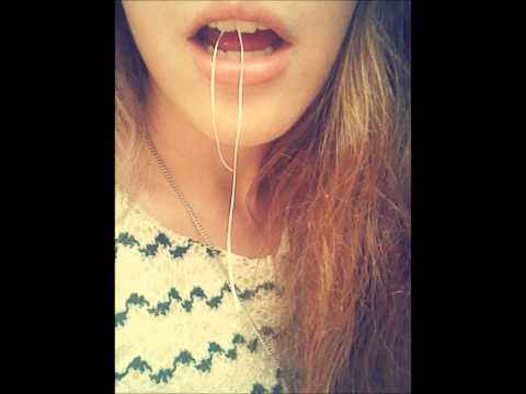 Wolf$et - Flo$$ (PROD. YOUNGCALIBEARR)