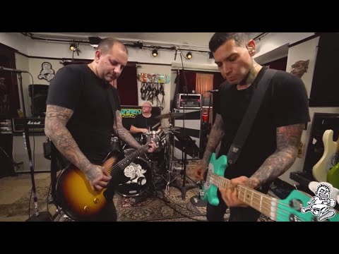 MxPx - Today Is In My Way (Between This World and the Next)