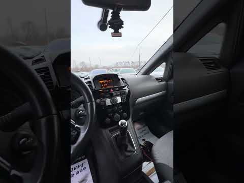 фото opel zafira b 0