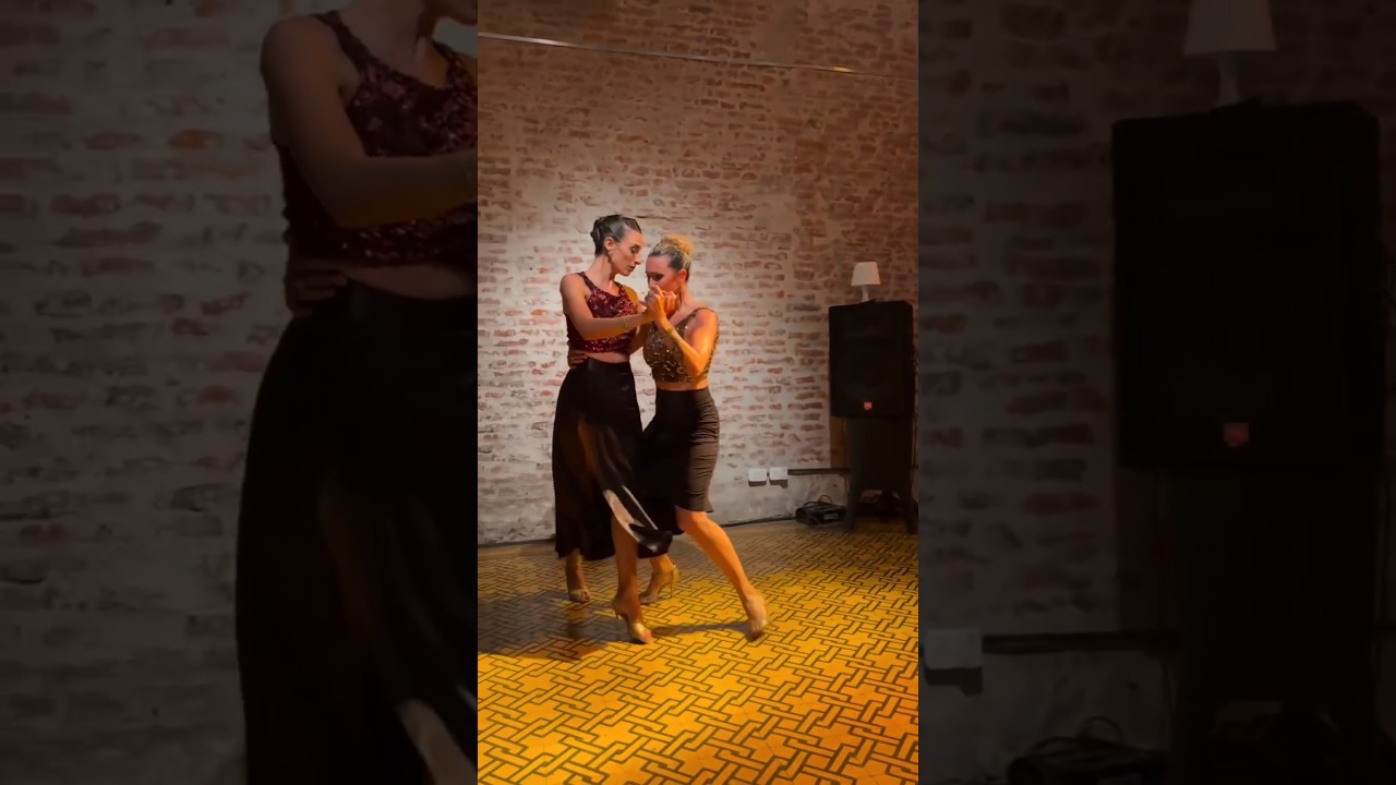 Dos diosas bailando juntas 😍 Virginia Vasconi y Lily Chenlo 🔥 Follow @tangoexpo