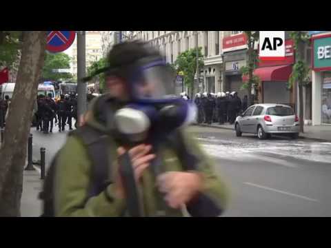 Clashes at May Day demo in Istanbul