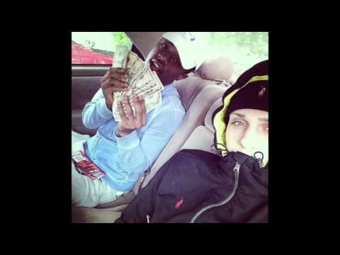 Hunchozz - ''No Reason''