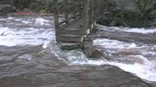 preview picture of video 'River Lyd on Footpath 41, Lydford, Devon'