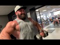Entraînement de DELTS avec CHRIS HESTER au Chicago Barbell Coumpound
