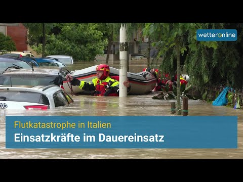 Flutkatastrophe in Italien - Rettungskräfte im Dauereinsatz