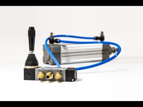 Prosty sposób na zwalnianie pracy siłownika pneumatycznego PNEUMAX