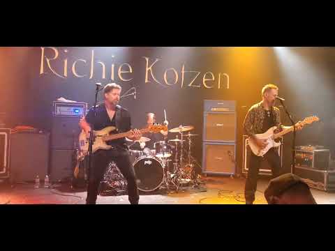 RICHIE KOTZEN "War Paint" live at Goldfield Trading Post in Roseville, CA (10-18-25).