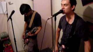 Homms Drunx - Giving Up Giving In. Catch 22 cover