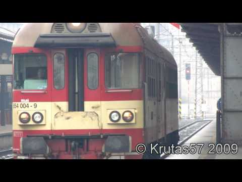 Miloš odjíždí z hlaváku