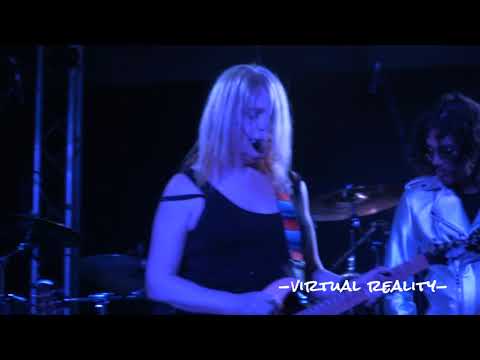 SpaceGirl - Virtual Reality