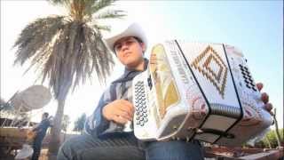 El amor nunca se vende - Remmy Valenzuela (2012)