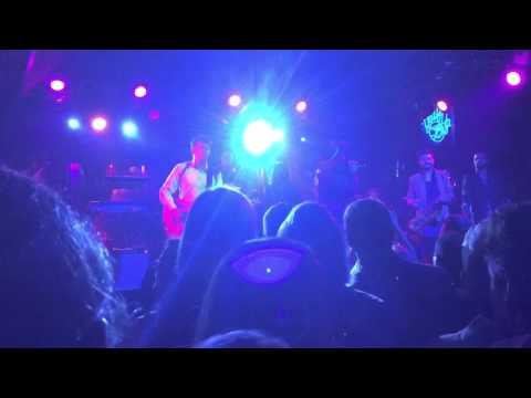 Thievery Corporation - Sweet Tides (Live @ Belly Up Tavern 10/3/15)