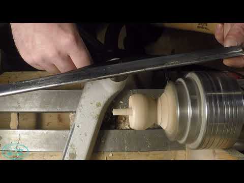 Tippe top woodturning