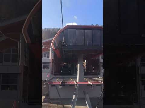 Stazione intermedia | Cabinovia 8-MGD Daolasa 1+2 [DOPPELMAYR], Commezzadura (TN)