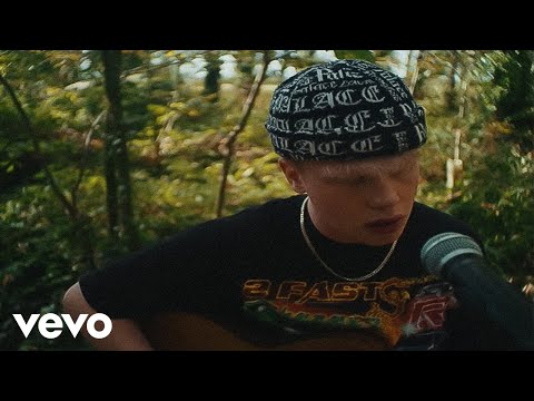 Finn Askew - Roses (Live Session)