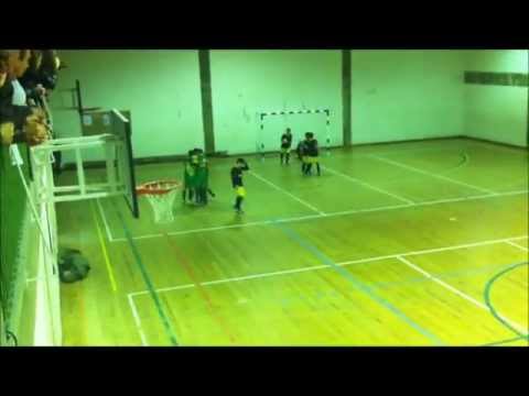 A.J.FIÃES vs Parc - Campeonato Distrital de Aveiro - Futsal Júnior 2012/2013: 8ª Jornada