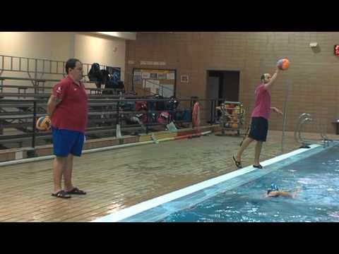 El Club Waterpolo Algeciras salta a la piscina tras el parón navideño