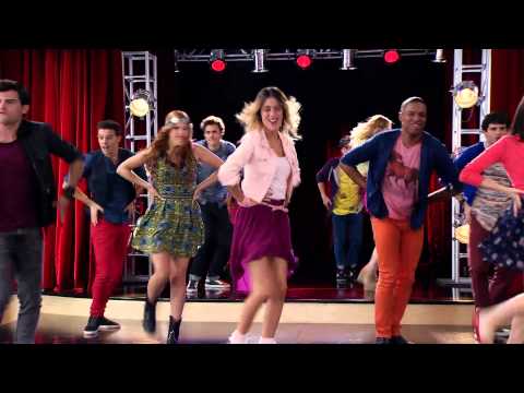 Violetta 3 - Todos bailan "En Gira"