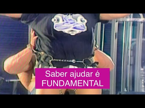 Correct Assistance in Weight Training Exercises