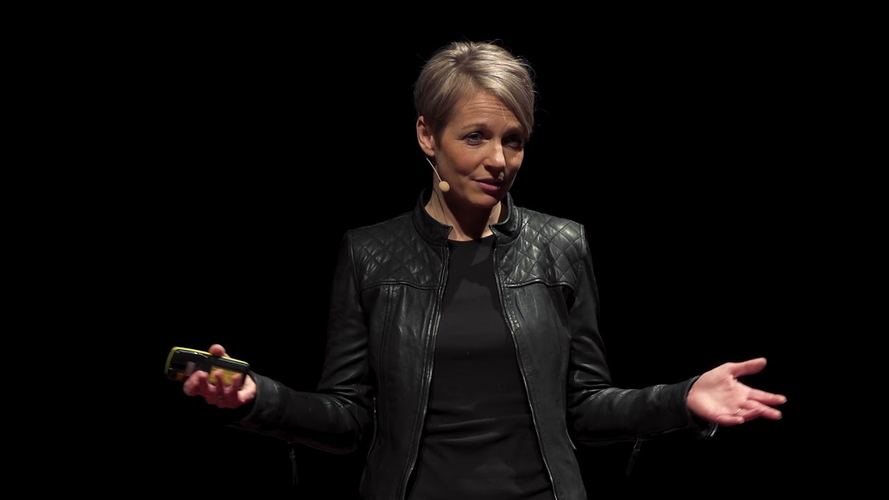What you don't know about questions | Pia Lauritzen | TEDxFrederiksberg