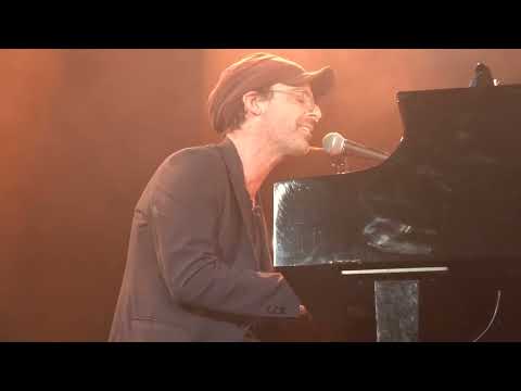 "The Skin Of My Yellow Country Teeth", Clap Your Hands Say Yeah (solo) - Paris, Février 2024