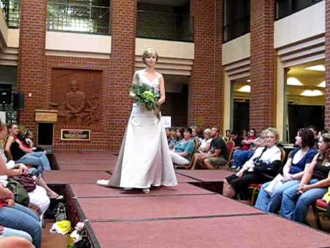 Liz modeling bridal show 7-12-09 Lincoln Nebraska