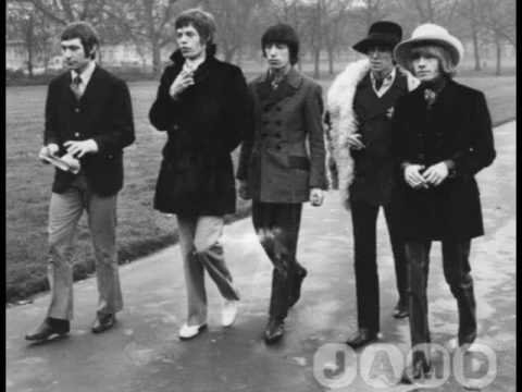 download lagu mp3 mp4 Downtown Suzie, download lagu Downtown Suzie gratis, unduh video klip Downtown Suzie