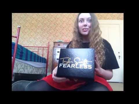download lagu mp3 mp4 Taylor Swift Fearless Box Set, download lagu Taylor Swift Fearless Box Set gratis, unduh video klip Taylor Swift Fearless Box Set