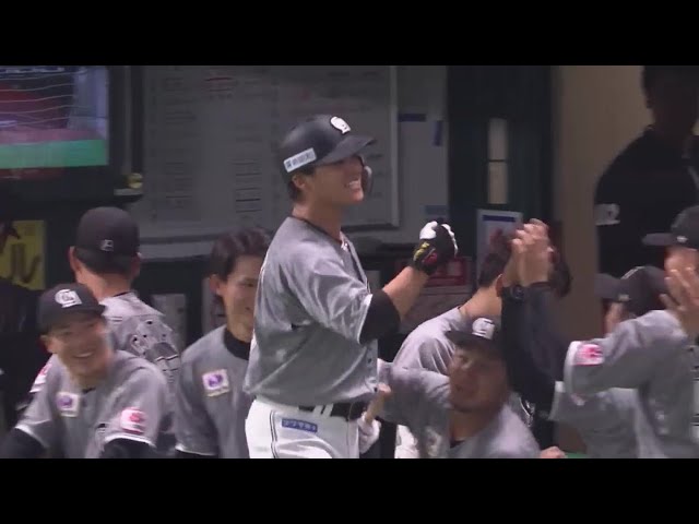 【4回表】一発攻勢!! マリーンズ・石川慎吾 初球打ちはレフトへの移籍後初ホームラン!!  2023年7月29日 福岡ソフトバンクホークス 対 千葉ロッテマリーンズ