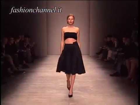 "Prada" Spring Summer 2001 Milan 1 of 4 pret a porter woman by FashionChannel