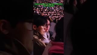 Download lagu Taehyung singing along to Winter Ahead at Hyoshin’s concert with Hyungsik#bts #taehyung mp3