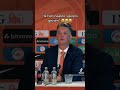 ? Van Gaal: 'Ik heb naakte spelers gezien'