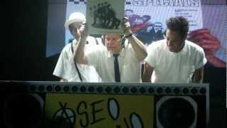 Desorden Público pinchando Ska