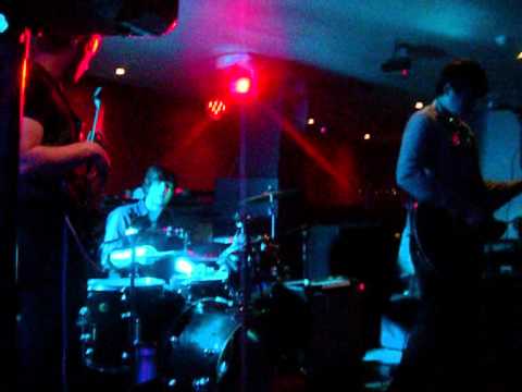 Chimpanbee @ Planet Mongo