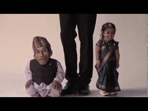 World's Amazing Shortest Man and Woman meet for the first time