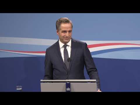 Integrale persconferentie van vicepremier De Jonge van 13 december 2019