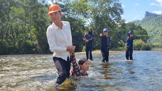 Kind engineer helps poor girl escape from danger. Moved by the concern from the engineer.