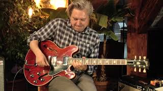 Video thumbnail for Gibson ES-335 TD from 1976 presented by Vintage Guitar Oldenburg and Tobias Hoffmann by Vintage Guitar Oldenburg