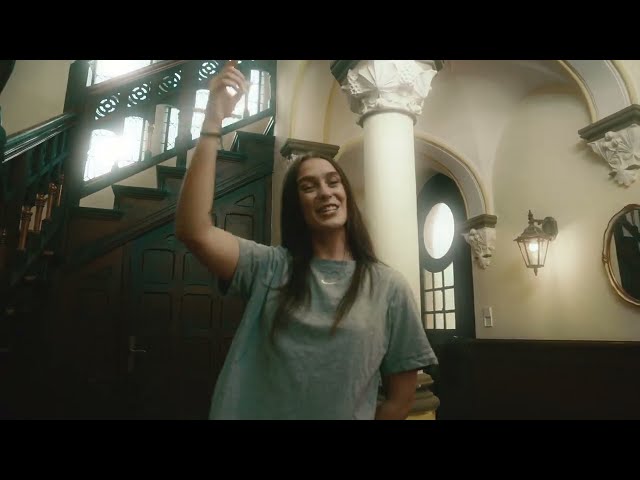 Rosarot von H1 & Carolin Feron ((jetzt ansehen))